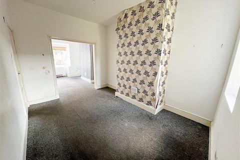 3 bedroom terraced house for sale, Convamore Road, Grimsby, N.E. Lincs, DN32 9HX