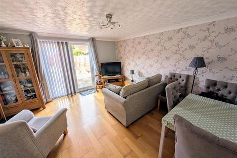 2 bedroom semi-detached house for sale, Robert Dukeson Avenue, Newark