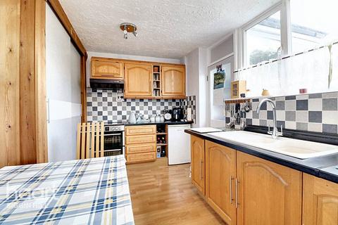 6 Filey Close, Biggin Hill, Westerham, TN16 3PE