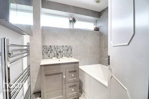 6 Filey Close, Biggin Hill, Westerham, TN16 3PE
