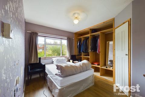 3 bedroom end of terrace house for sale, Hensworth Road, Ashford, Surrey, TW15