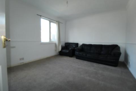 1 bedroom flat to rent, High Road, chadwell heath, Essex, RM6