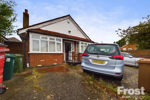 90 Ashford Crescent, Ashford, TW15 3EB