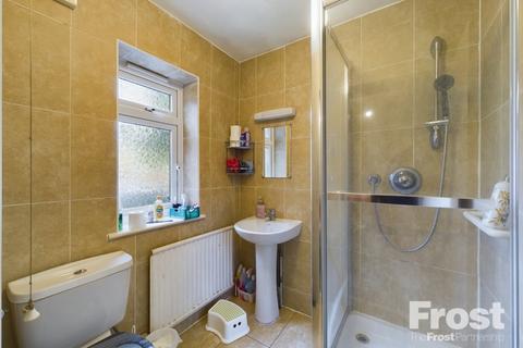 90 Ashford Crescent, Ashford, TW15 3EB