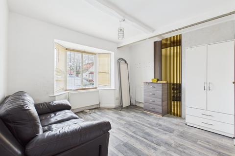 4 bedroom detached house for sale, Sandells Avenue, Ashford, Surrey, TW15