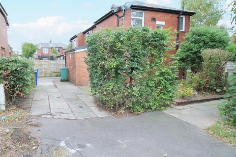 3 bedroom semi-detached house to rent, Craig Avenue, Bury BL8