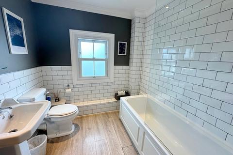 4 The Walk, Eton Wick, Windsor, SL4 6JG