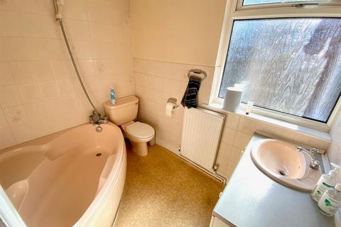30 Alexandra Road, Lowestoft, NR32 1PJ