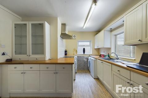 5 bedroom detached house for sale, Sandells Avenue, Ashford, Surrey, TW15