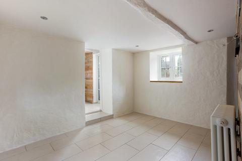 Sava Cottage, 2 Chine Road, Upper Woodford, Salisbury, SP4 6NX