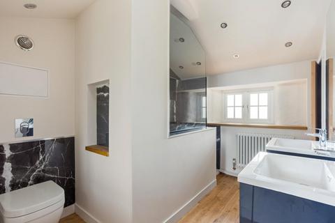 Sava Cottage, 2 Chine Road, Upper Woodford, Salisbury, SP4 6NX