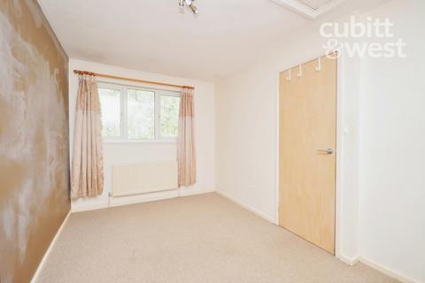 1 bedroom terraced house to rent, Bishopstone Walk, Crawley, RH11