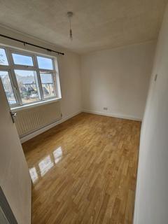 6 bedroom terraced house to rent, Canning Town, London, E13