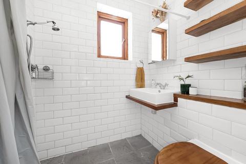 14b Sydenham Park, London, SE26 4EQ