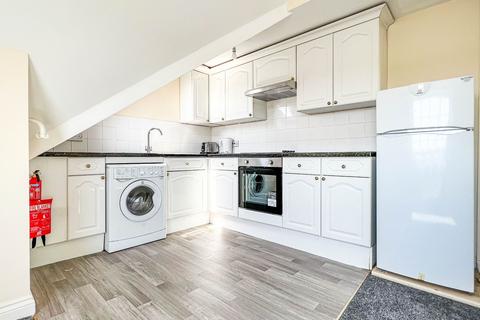 1 bedroom apartment to rent, Kenton Road, Harrow, HA3