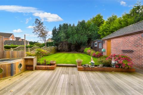 2 bedroom bungalow for sale, Green Lane, Lofthouse, Wakefield, West Yorkshire