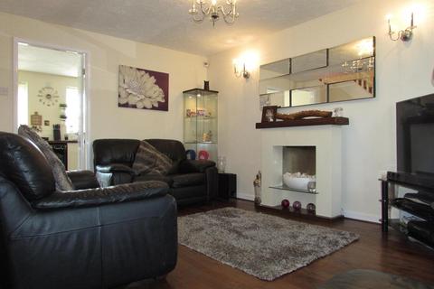 2 bedroom house to rent, Whitethorne Mews, Lytham St. Annes FY8