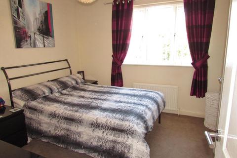 2 bedroom house to rent, Whitethorne Mews, Lytham St. Annes FY8