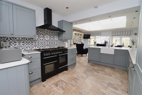 4 bedroom detached house for sale, Nordham, North Cave, Brough