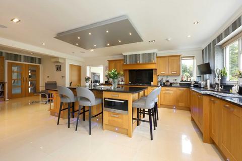 7 bedroom detached house for sale, Vicarage Way, Gerrards Cross, Buckinghamshire, SL9