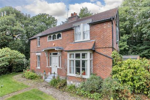 undefined, Leycroft Close, Canterbury, Kent, CT2