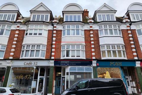 2 bedroom flat for sale, South Street, Little Chelsea, Eastbourne, BN21