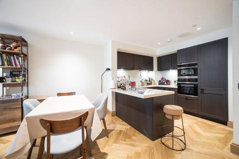 2 bedroom apartment to rent, John Islip Street, Abell House, SW1P