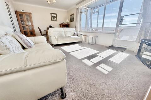 2 bedroom flat for sale, Poole