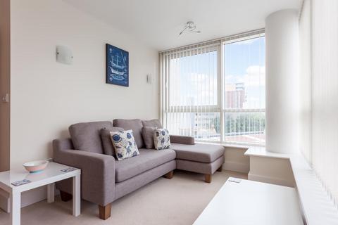 2 bedroom apartment to rent, The Quay