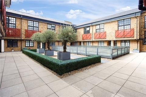 3 bedroom maisonette for sale, The Cooperage, 6 Gainsford Street, London, SE1