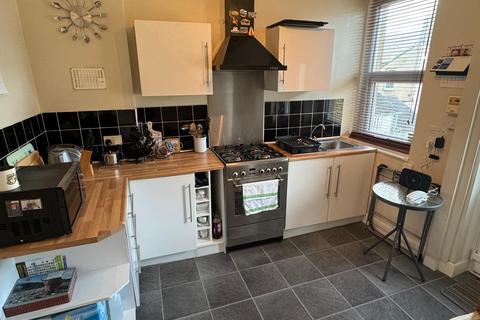 2 bedroom flat for sale, Perth Street, Lancaster, LA1