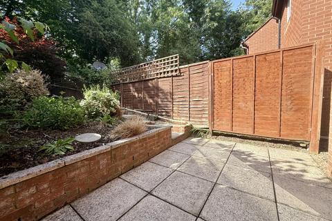4 Poppy Close, Exeter, EX4 2NZ