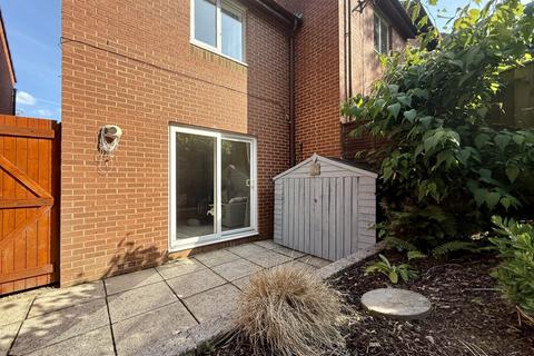 4 Poppy Close, Exeter, EX4 2NZ
