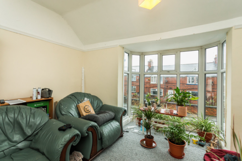 1 bedroom flat for sale, Laughton Road, Dinnington S25