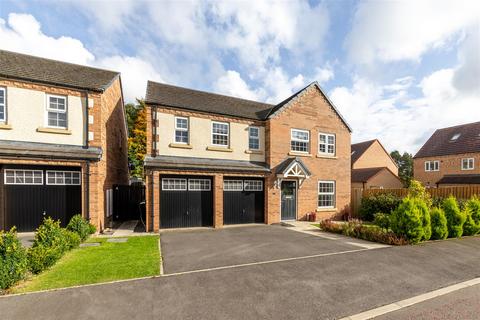 5 bedroom detached house for sale, Juniper Court, Morpeth NE61