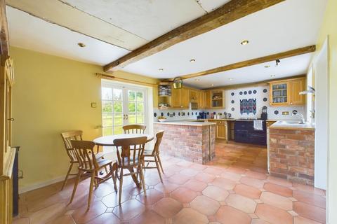 5 bedroom detached house for sale, Gloucester Road, Upton-Upon-Severn, Worcester