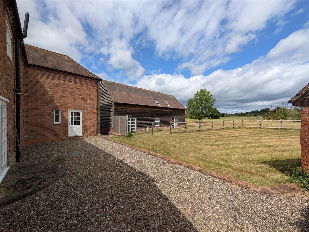 PXL 20250624 105801241.jpg