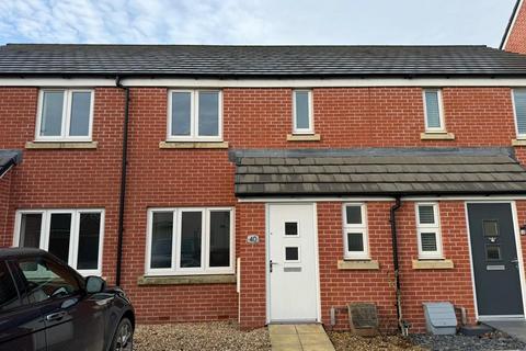 3 bedroom semi-detached house to rent, Westminster Way, Bridgwater