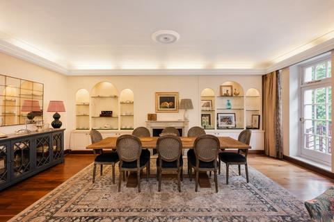 undefined, Eyre Court, Finchley Road, London, NW8