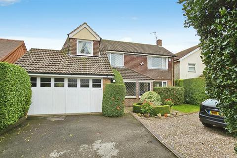 3 bedroom detached house for sale, Derby Road, Hilton, Derby