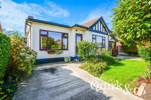 3 bedroom detached bungalow for sale, Beachway, Canvey Island, SS8