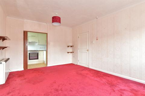 2 bedroom flat for sale, High Street, Chatham, Kent