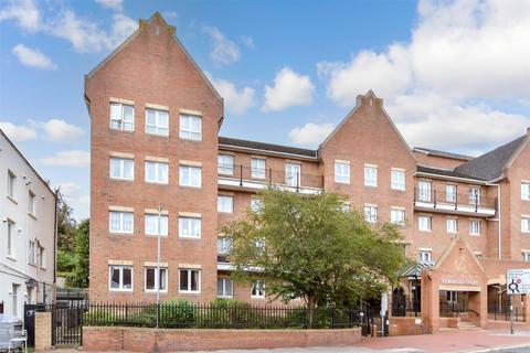 2 bedroom flat for sale, High Street, Chatham, Kent