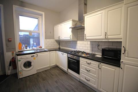 5 bedroom terraced house for sale, Walmersley Road, Bury, BL9