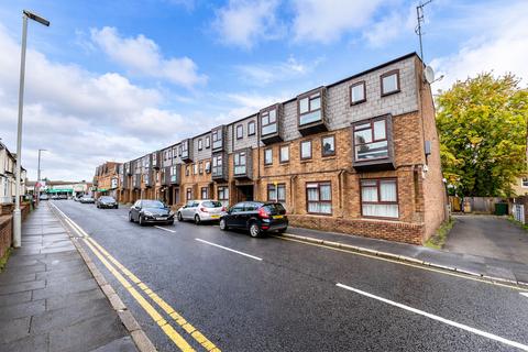 1 bedroom flat for sale, 1 Bedroom Flat For Sale - HP11