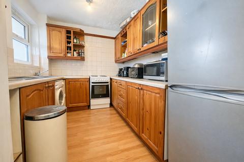 1 bedroom flat for sale, 1 Bedroom Flat For Sale - HP11