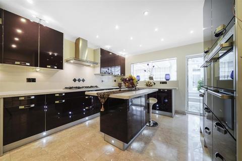 6 bedroom detached house for sale, Bonnersfield Close, Harrow