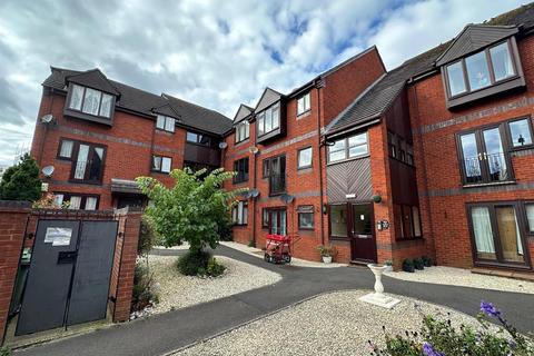 Mountbatten Court, Aldershot