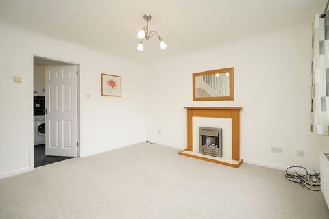 2 bedroom end of terrace house to rent, Hawthorn Road, Sheffield S21