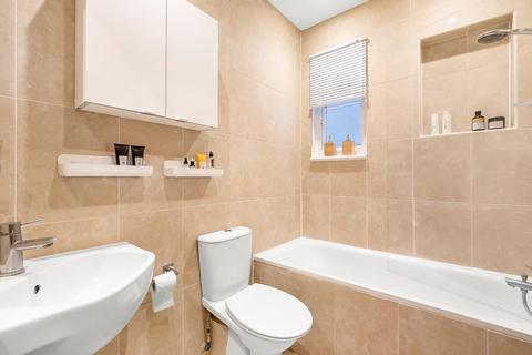 128a Venner Road, London, SE26 5HS